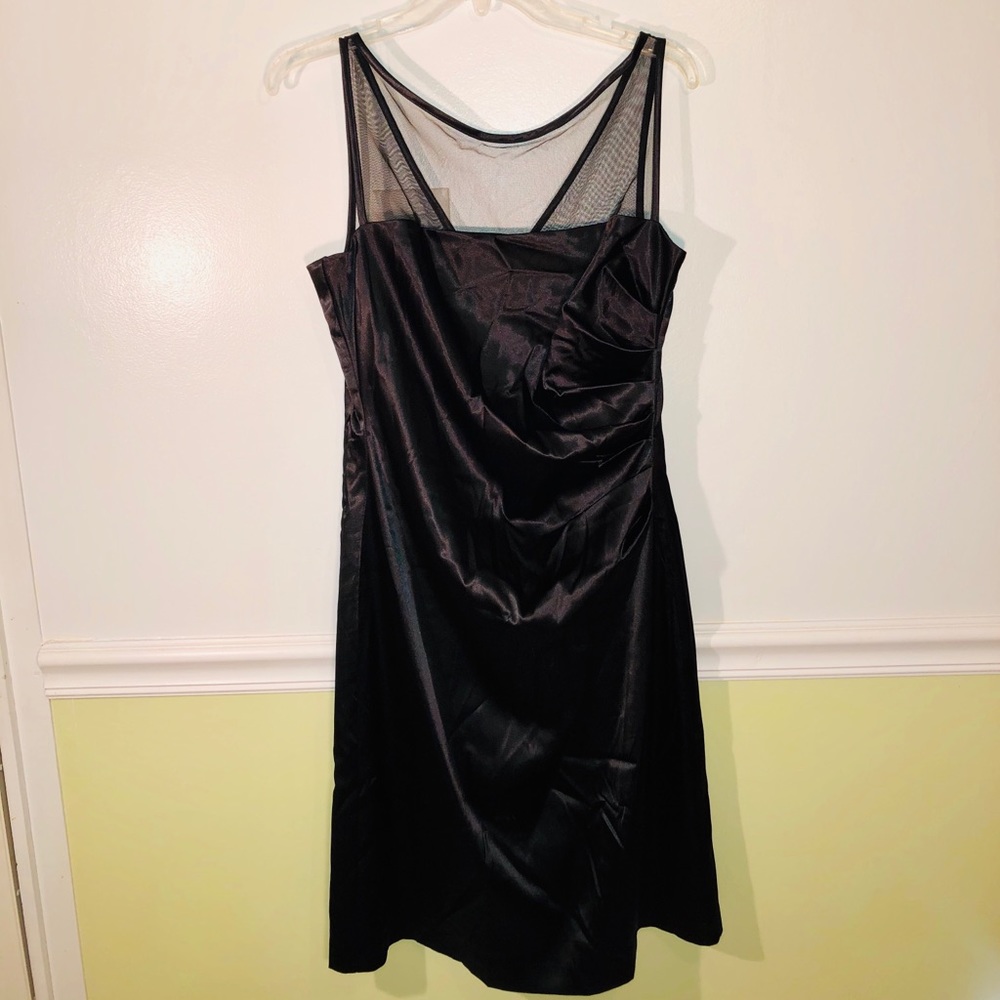 BOGO❄️Spiegel Black Formal Dress